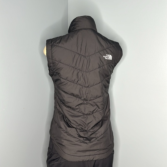 The North Face black vest size XS woman’s - Picture 5 of 6